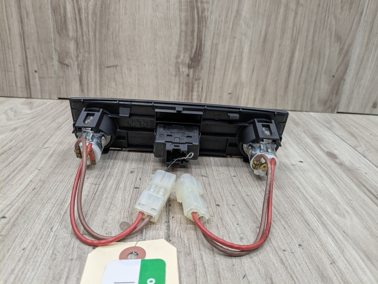 07-14 OEM BMW E70 E71 X5 X6 Rear Center Switch Cover Trim Insert Charger Ports
