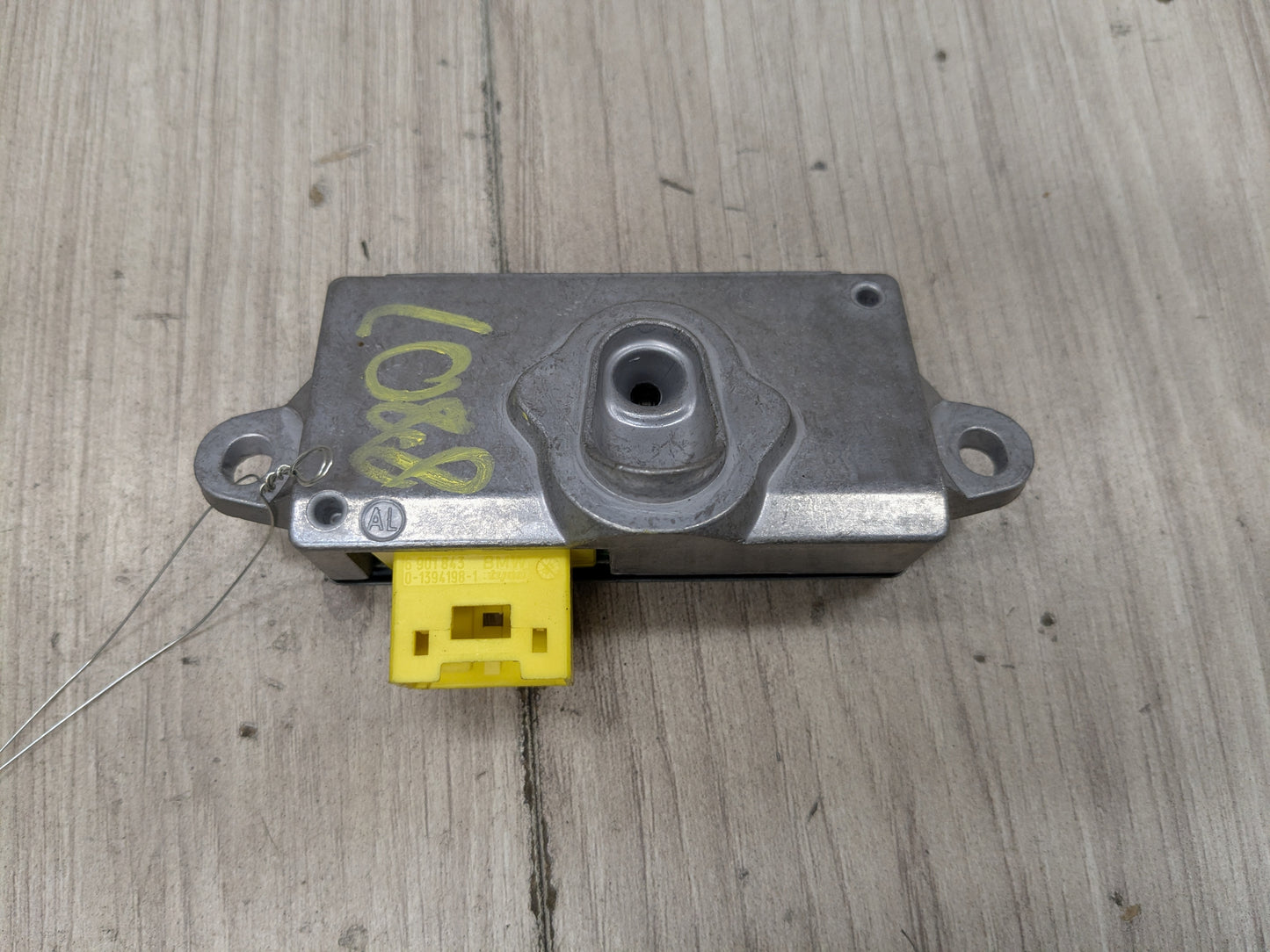 03-05 OEM BMW E85 Z4 Front Right Passenger Door Sensor Module