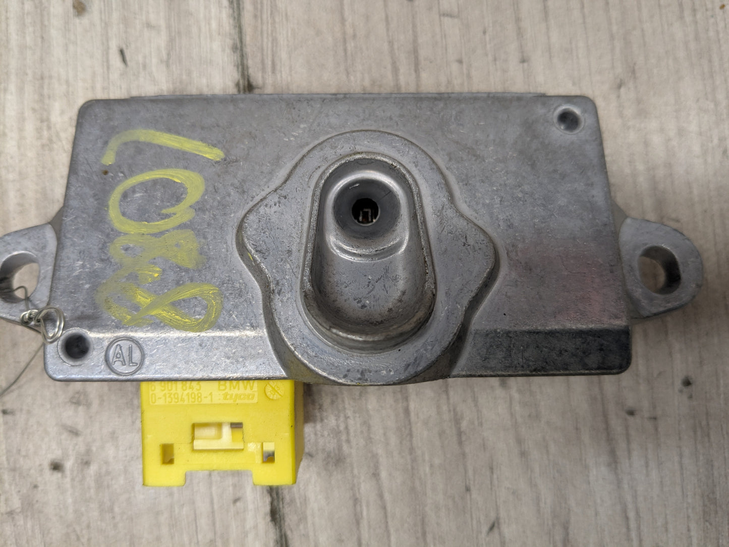 03-05 OEM BMW E85 Z4 Front Right Passenger Door Sensor Module