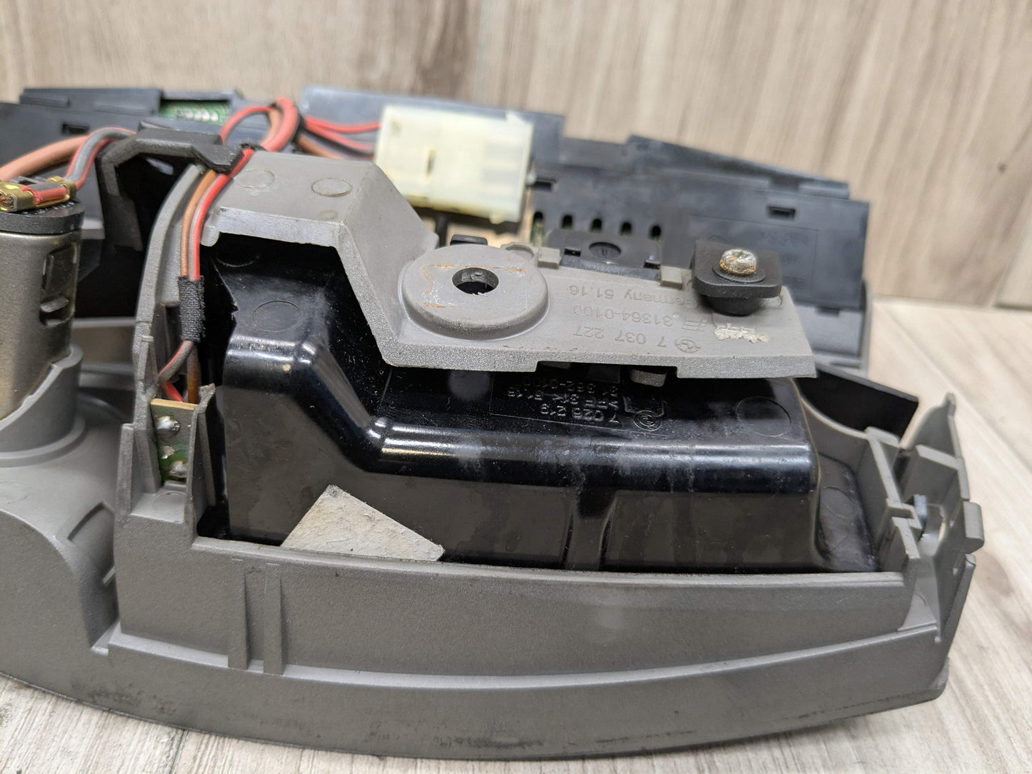 03-08 OEM BMW E85 Z4 Center Console Convertible Switch Unit Control Panel