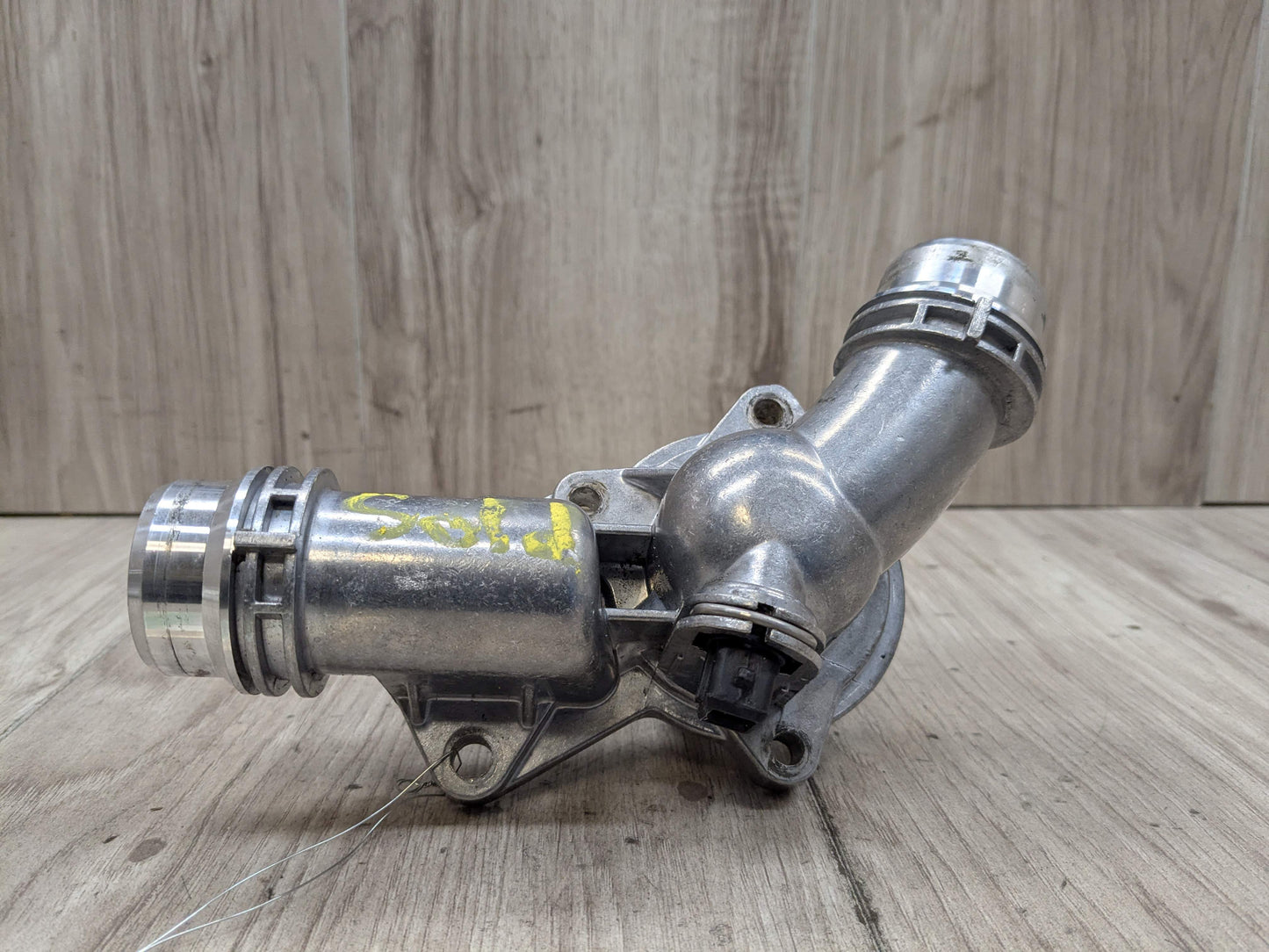 BMW E36 E39 E46 E53 E60 E83 E85 X3 Z4 Engine M54 Aluminum Thermostat Housing