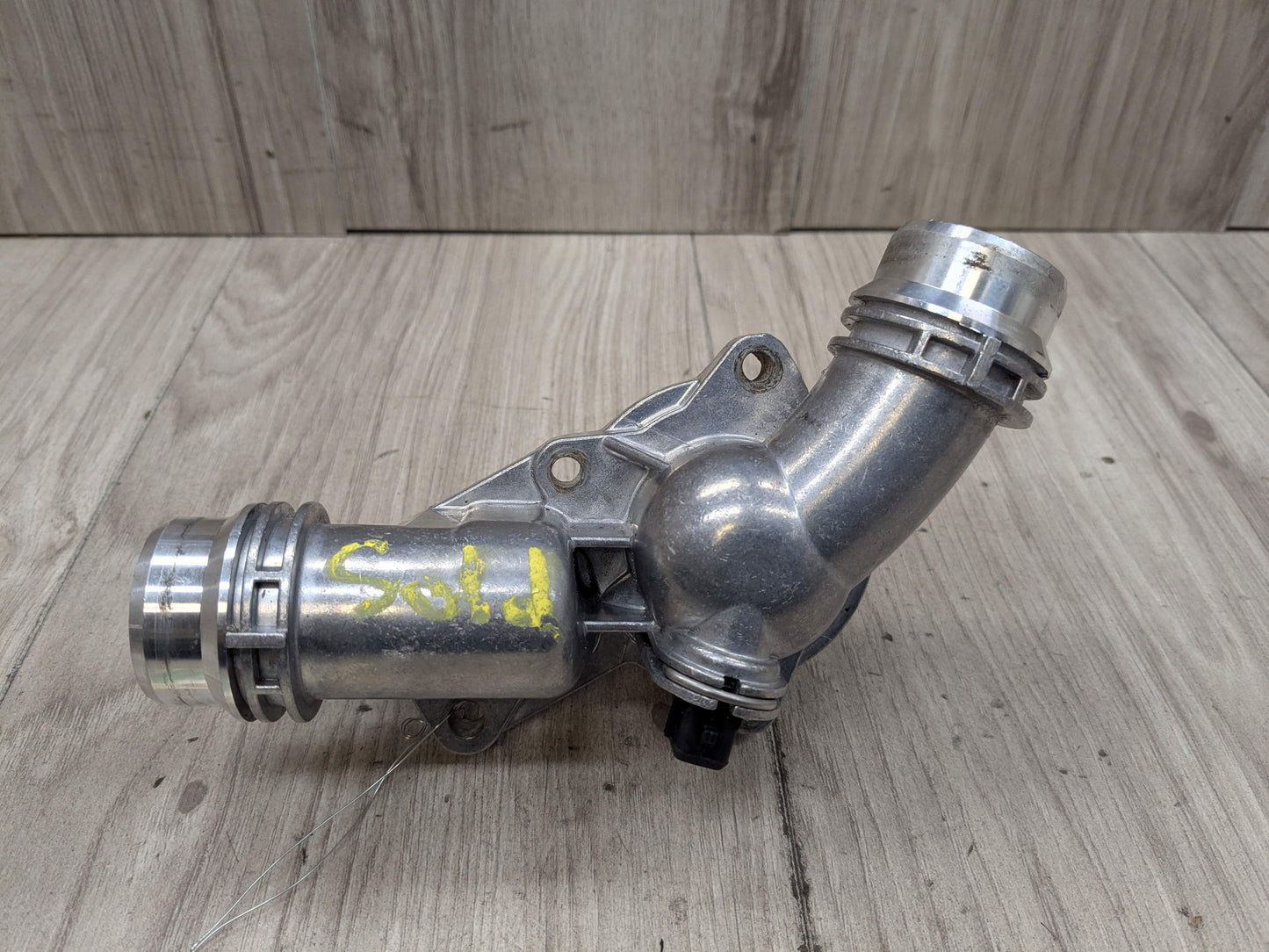 BMW E36 E39 E46 E53 E60 E83 E85 X3 Z4 Engine M54 Aluminum Thermostat Housing