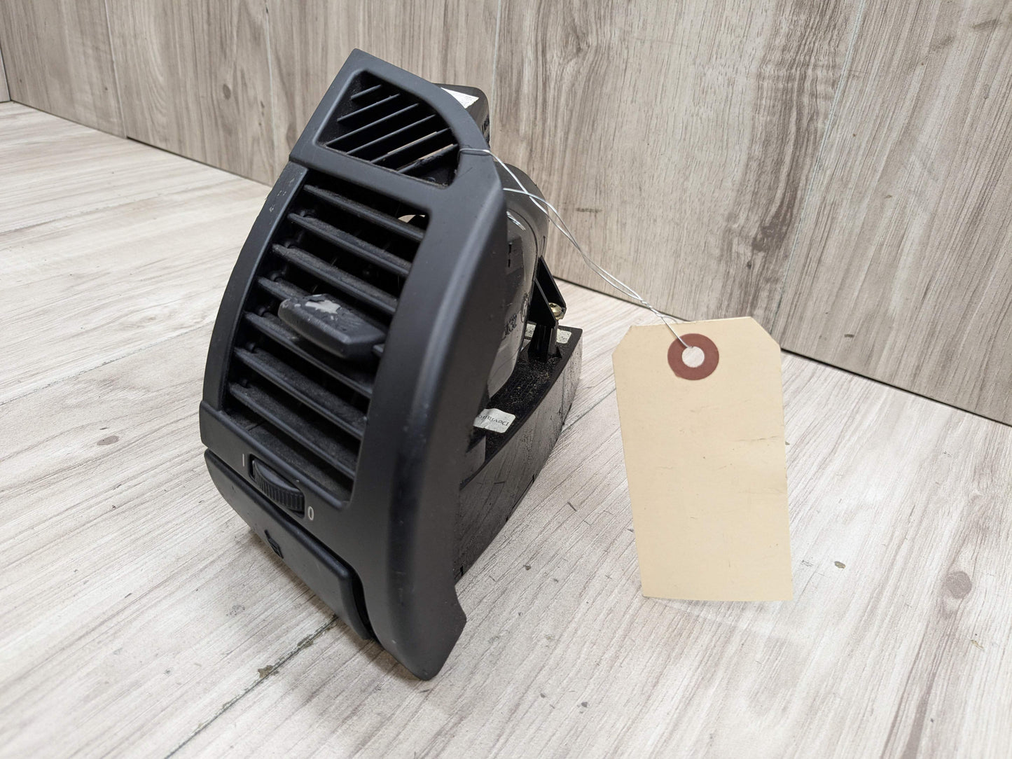 OEM BMW E85 E86 Z4 Front Right Passenger Dash AC Air Vent w/ Cupholder Black