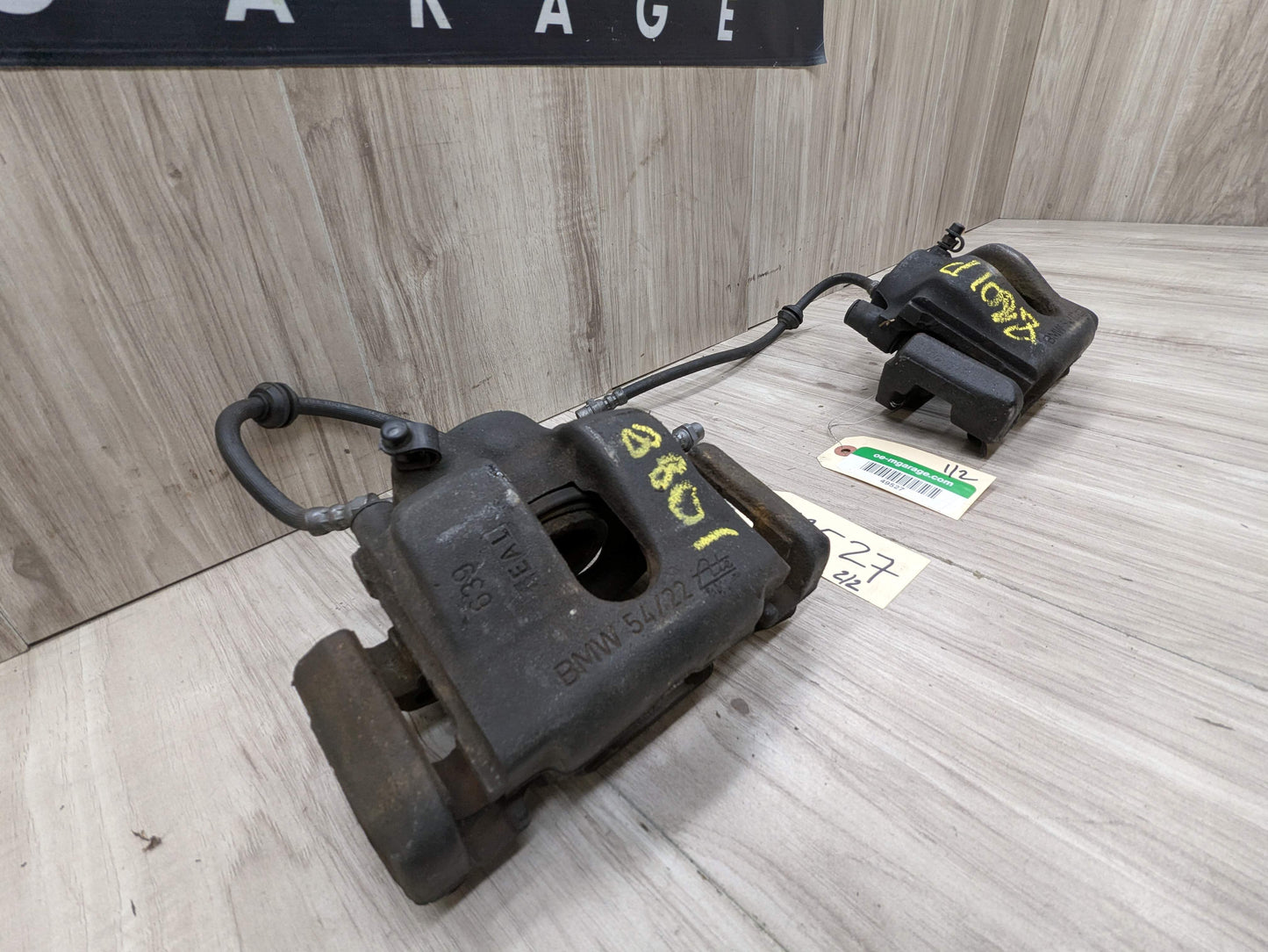 03-08 OEM BMW E85 2.5i Z4 Front Left Right Brake Calipers PAIR
