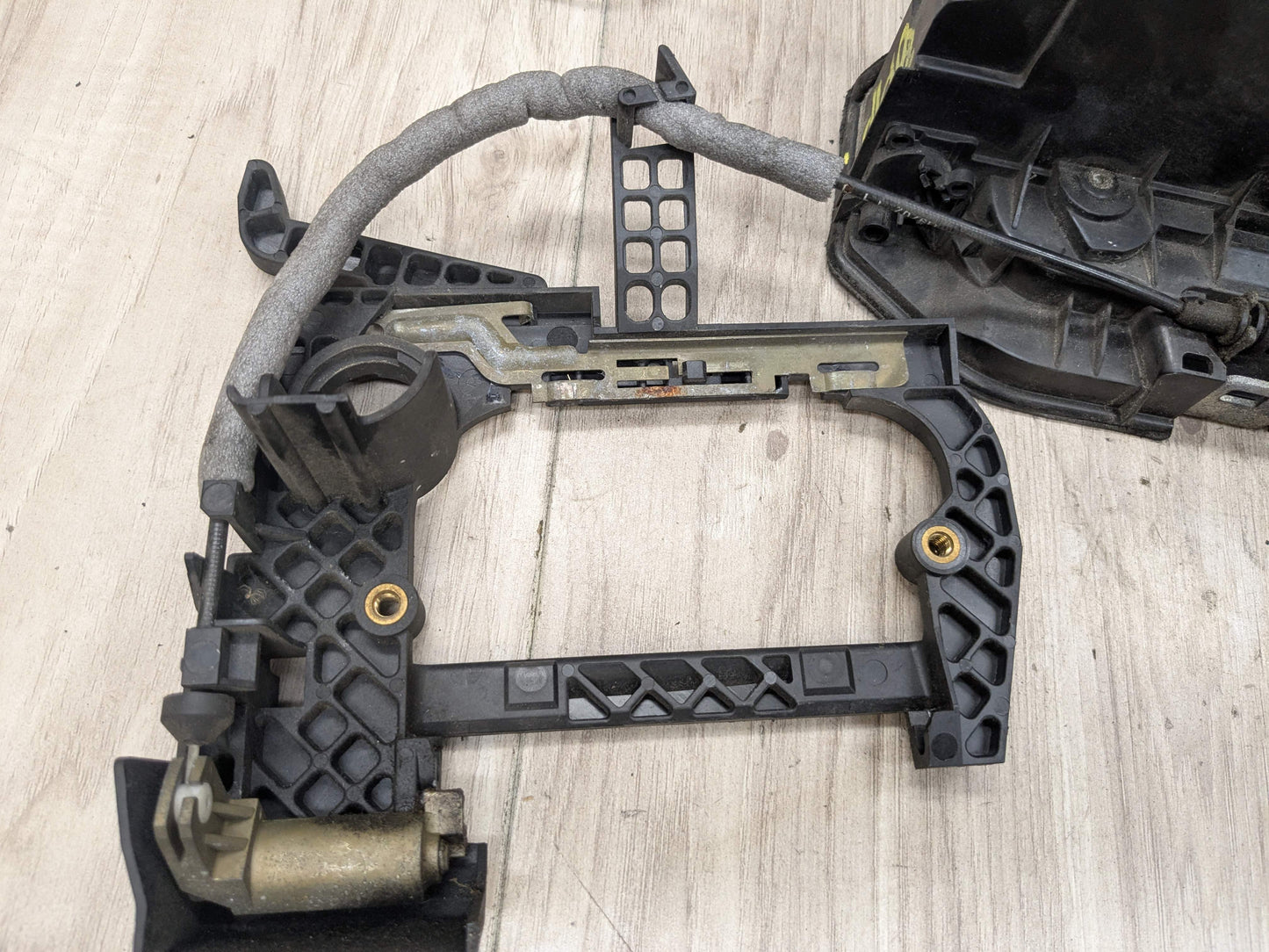 OEM BMW E85 E86 Z4 Right Passenger Door Lock Actuator with Handle Assembly