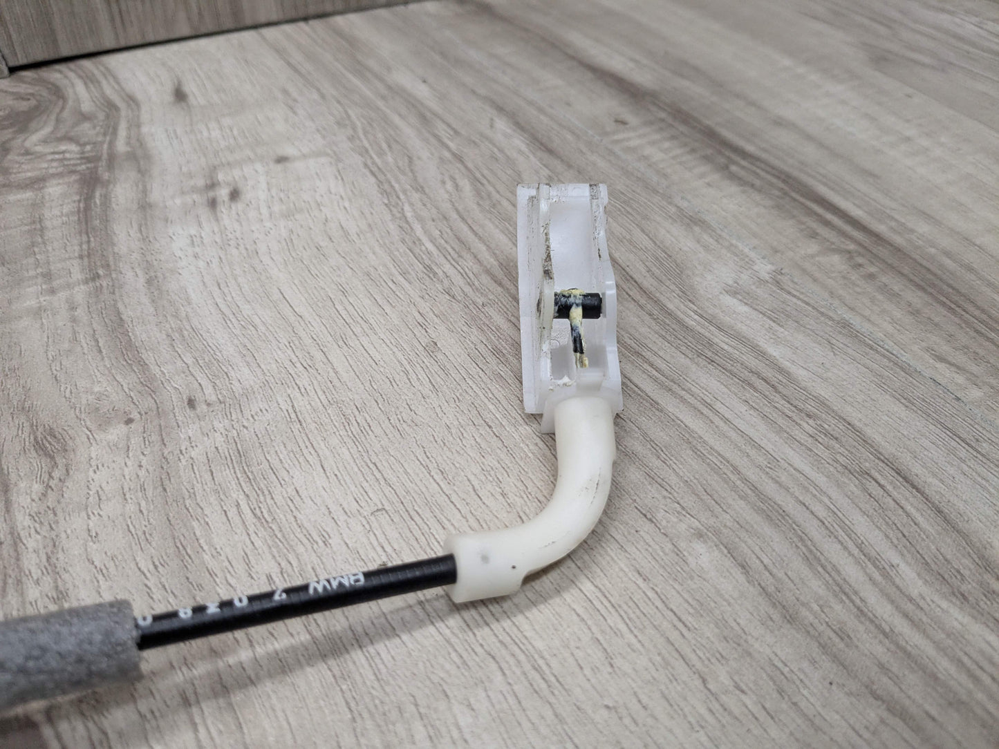 OEM BMW E85 E86 Z4 Right Passenger Door Lock Actuator with Handle Assembly