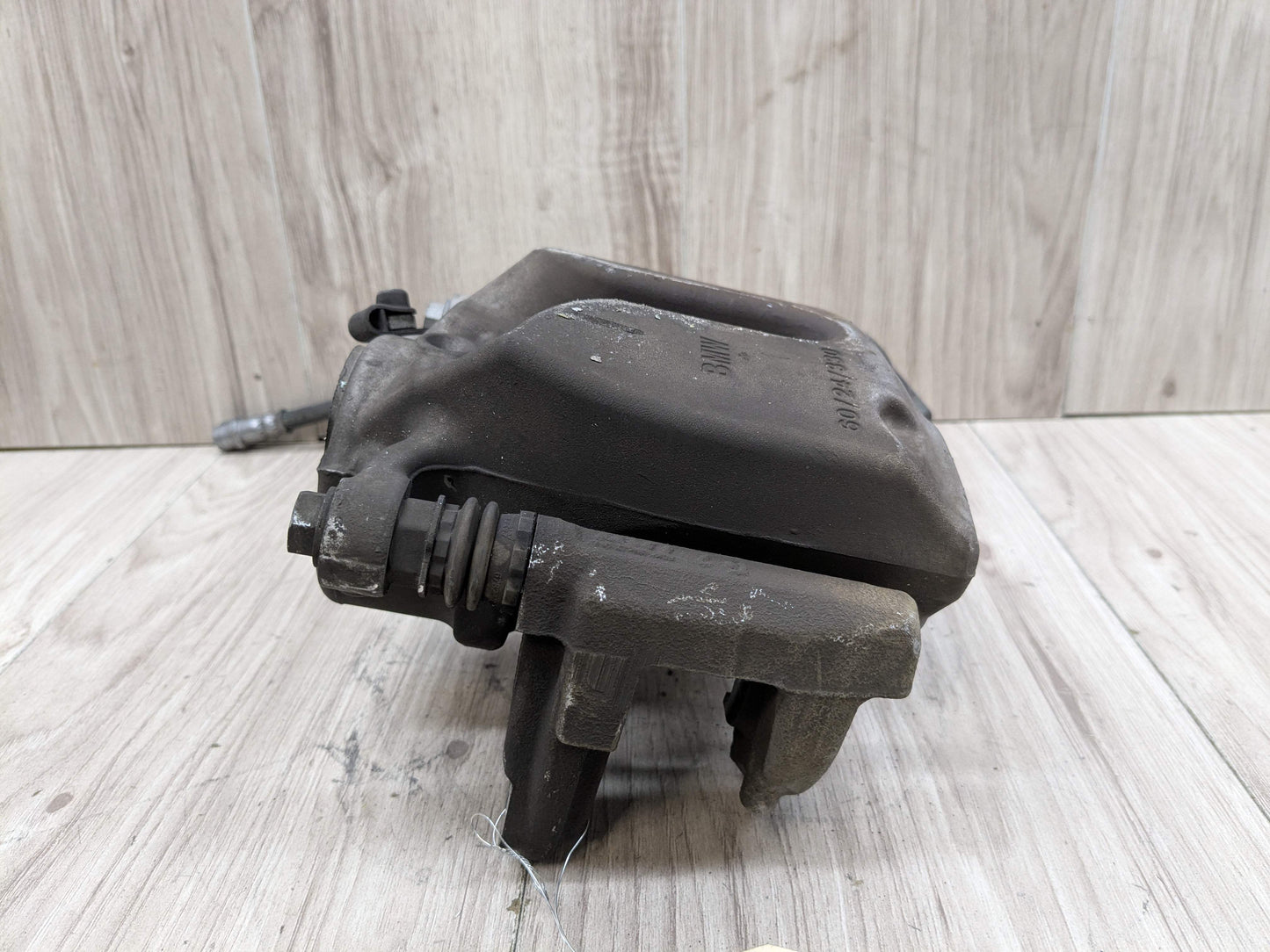 18-24 OEM BMW G01 G02 G20 G42 X3 230 330 B46 Front Right Passenger Brake Caliper