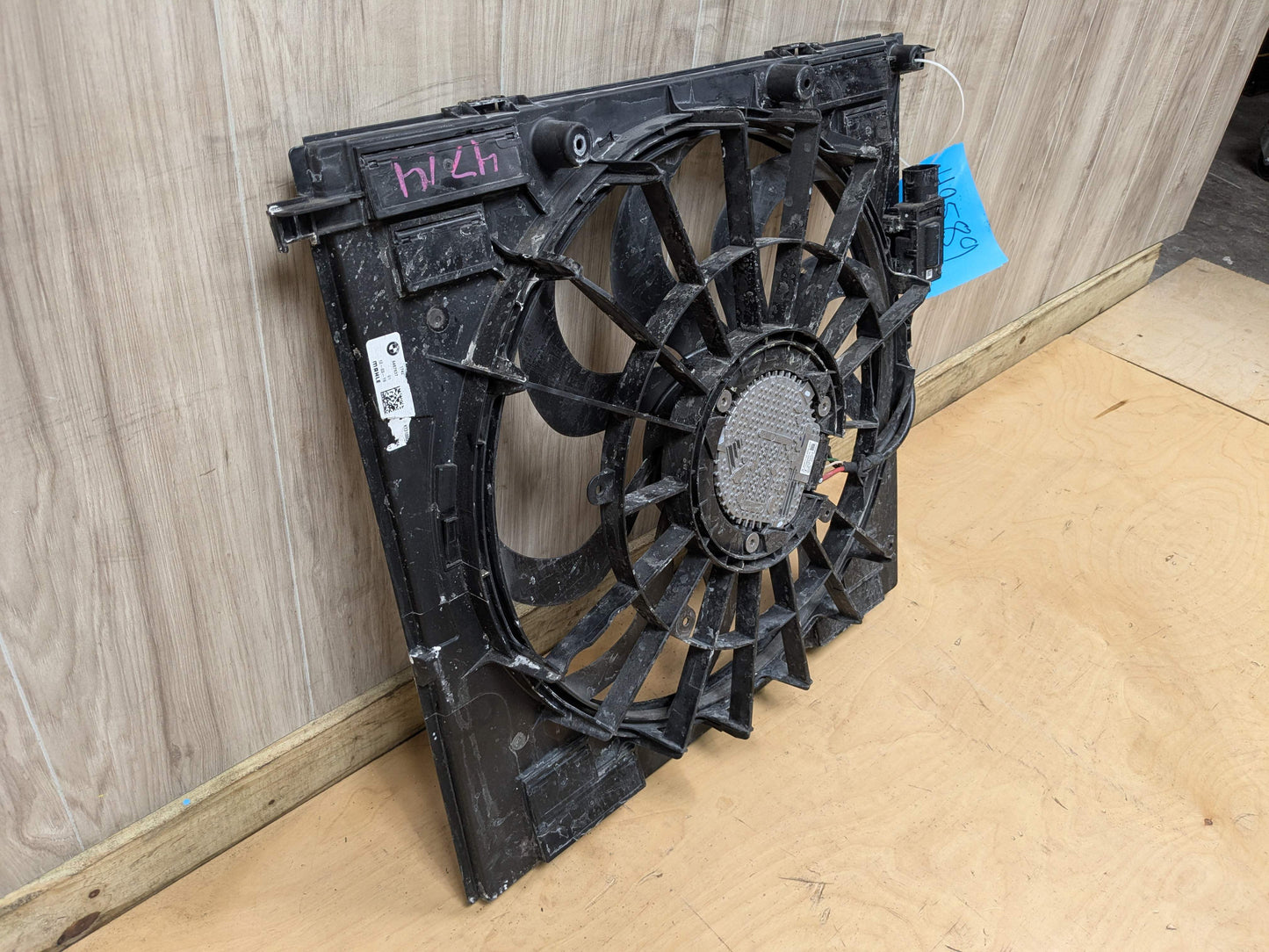 18-24 OEM BMW G01 G02 X3 X4 30i 30iX B46 Radiator Cooling Fan Shroud Motor 600W