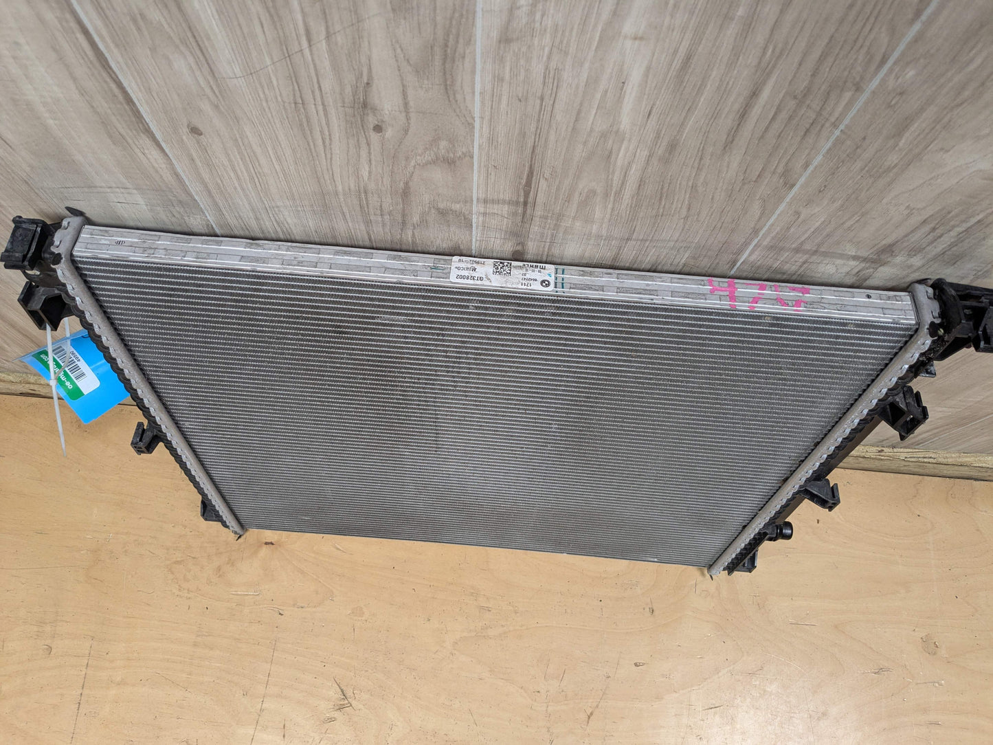 OEM BMW F97 F98 G01 G02 X3 X4 X3M X4M Cooling Coolant Auxiliary Radiator