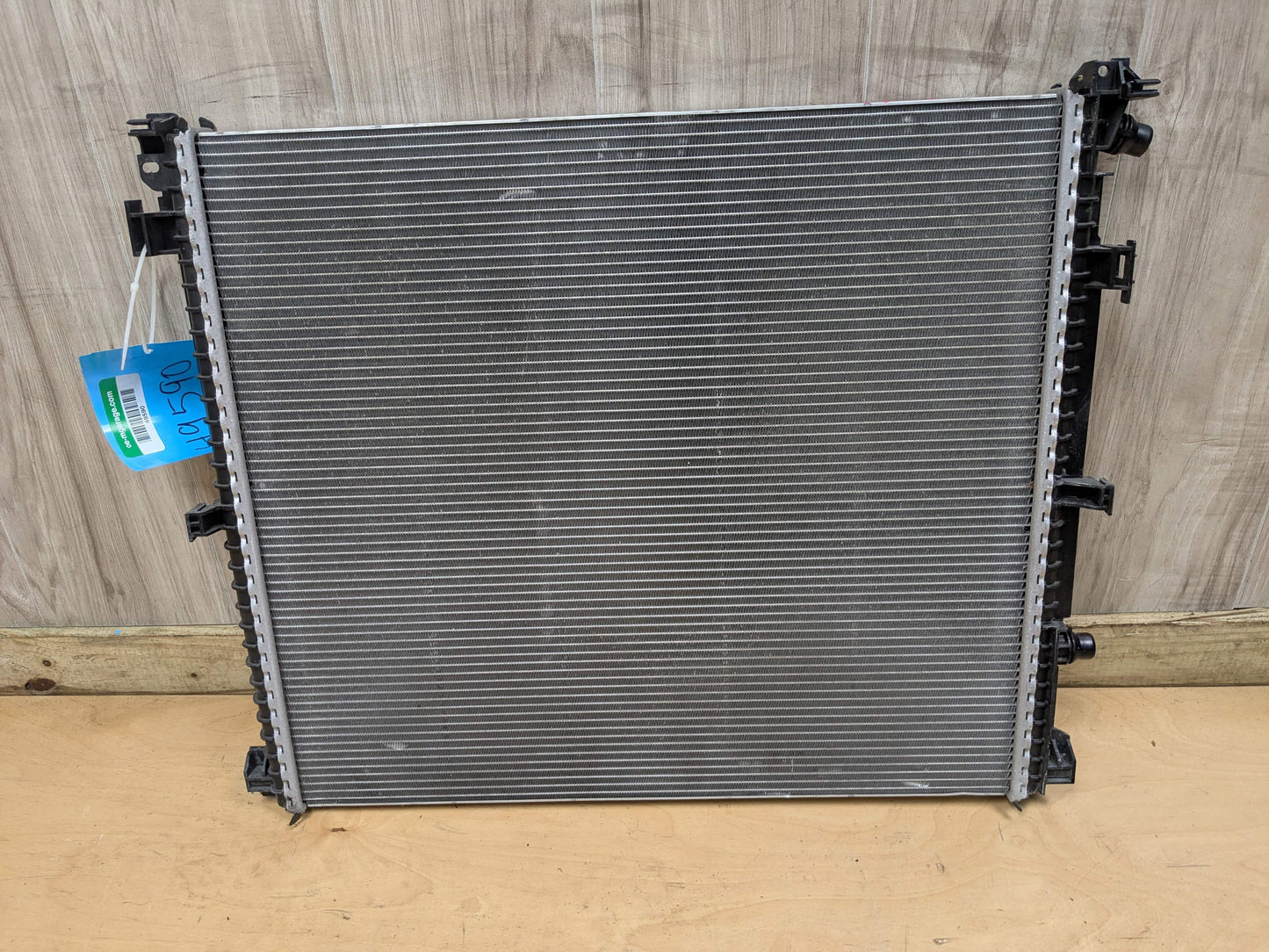 OEM BMW F97 F98 G01 G02 X3 X4 X3M X4M Cooling Coolant Auxiliary Radiator