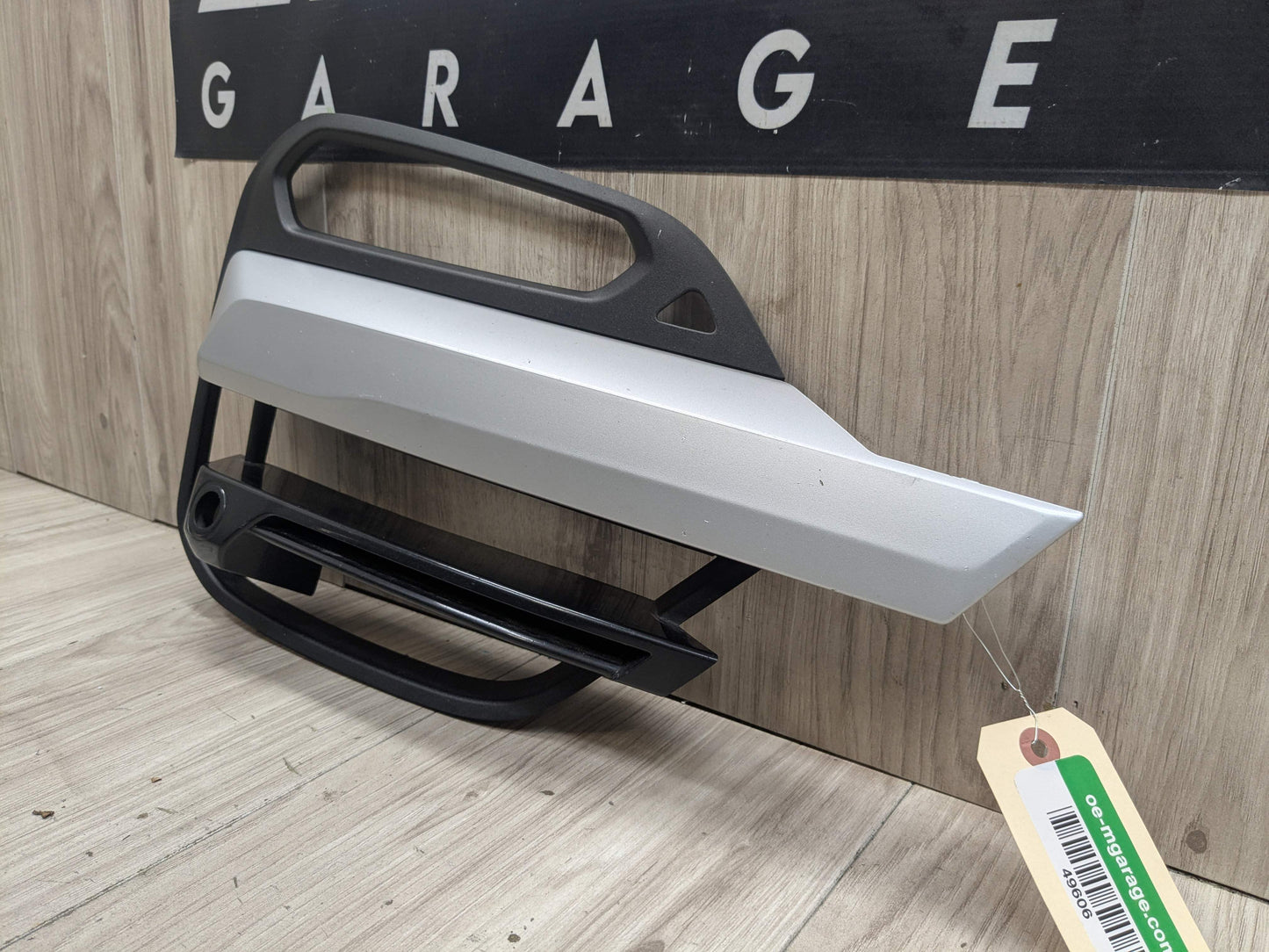 18-21 OEM BMW G01 X3 Front Right Passenger Side Fog Light Bumper Cover Grille