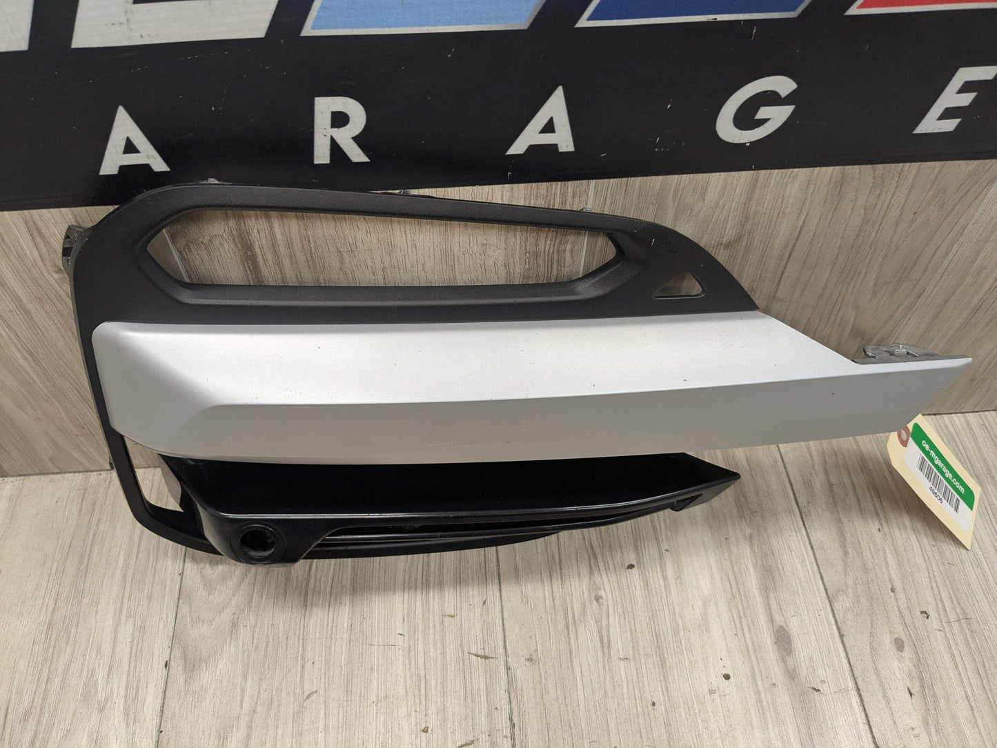 18-21 OEM BMW G01 X3 Front Right Passenger Side Fog Light Bumper Cover Grille