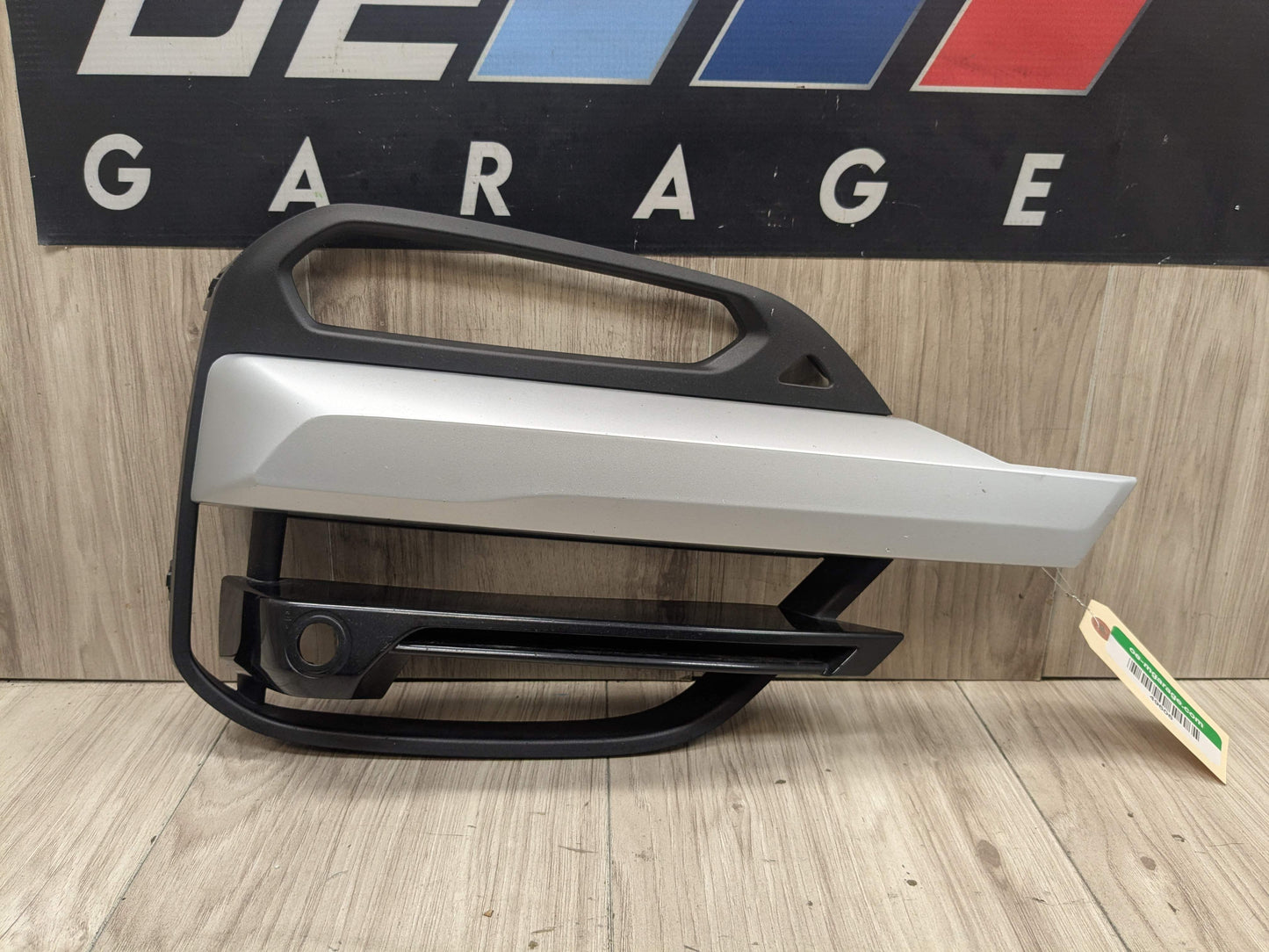 18-21 OEM BMW G01 X3 Front Right Passenger Side Fog Light Bumper Cover Grille