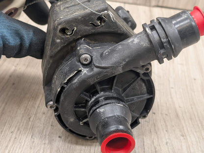 18-21 OEM BMW G01 G02 X3 X4 30 M40 Engine B46 B58 Auxiliary Cooling Water Pump