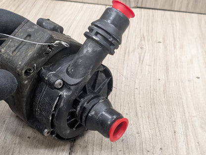 18-21 OEM BMW G01 G02 X3 X4 30 M40 Engine B46 B58 Auxiliary Cooling Water Pump