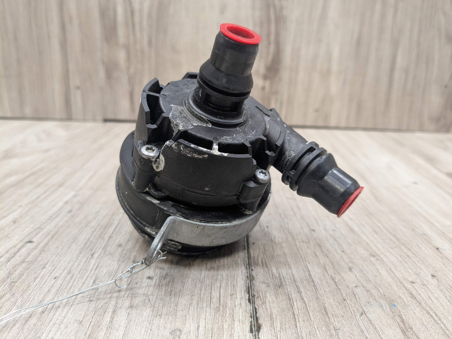 OEM BMW F23 F30 F32 F36 F80 F82 G01* Engine B46 S55 Auxiliary Coolant Water Pump