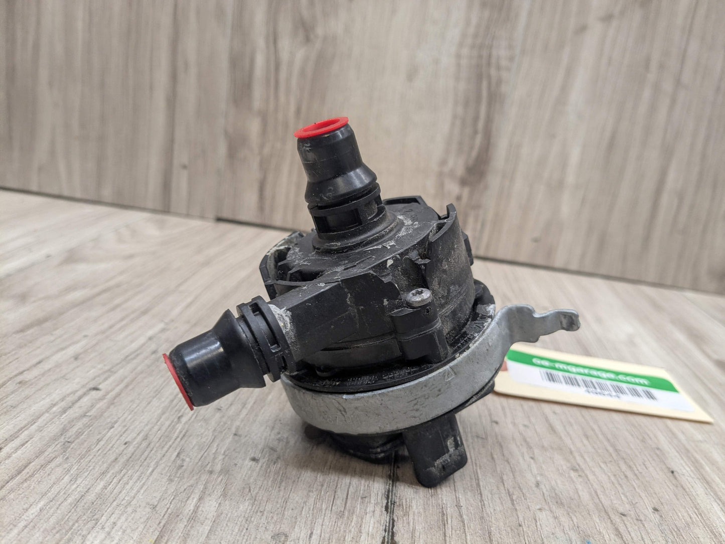 OEM BMW F23 F30 F32 F36 F80 F82 G01* Engine B46 S55 Auxiliary Coolant Water Pump