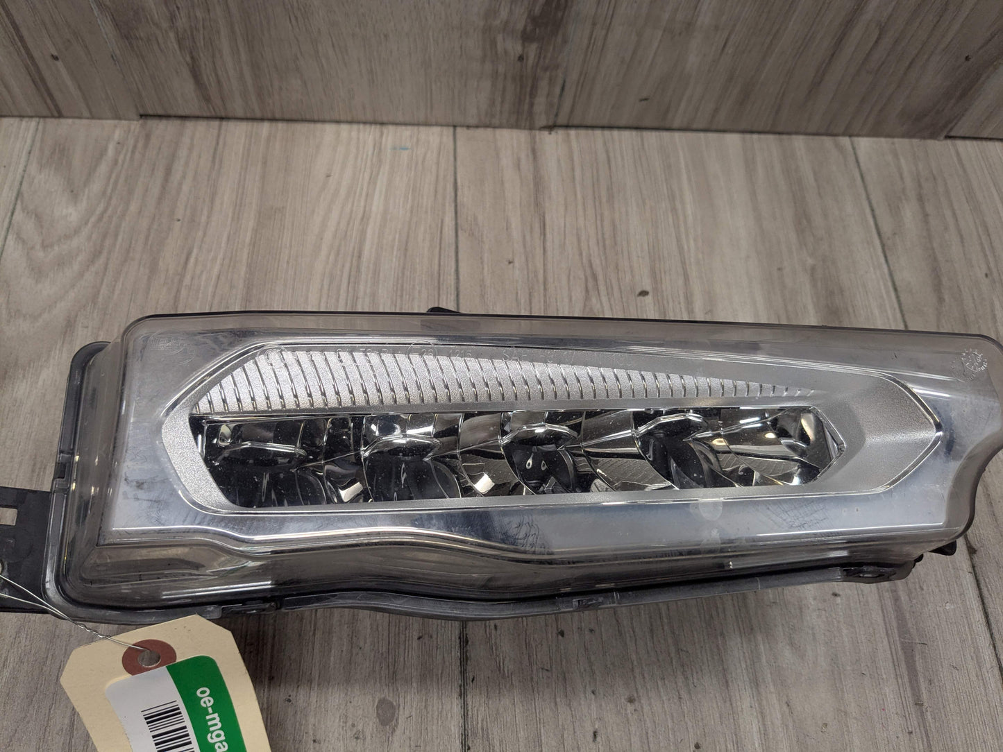 18-21 OEM BMW G01 G02 X3 X4 Front Right Passenger Side LED Fog Light Lamp
