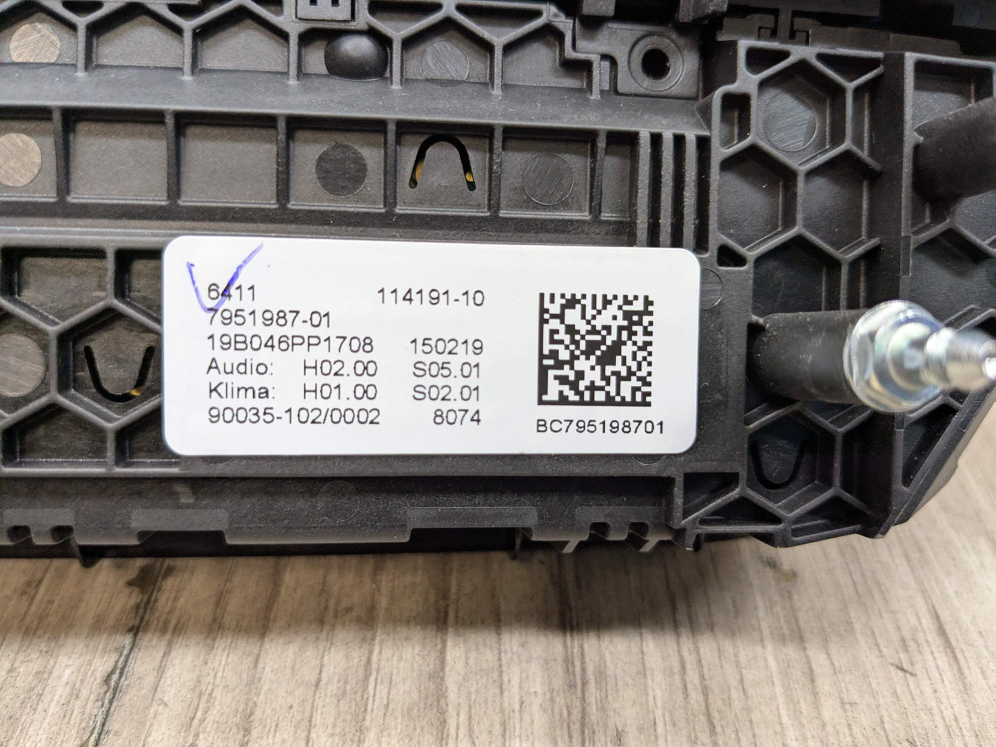 OEM BMW F97 G01 G02 X3 AC Heat Climate Control Panel Radio Media Button Switch
