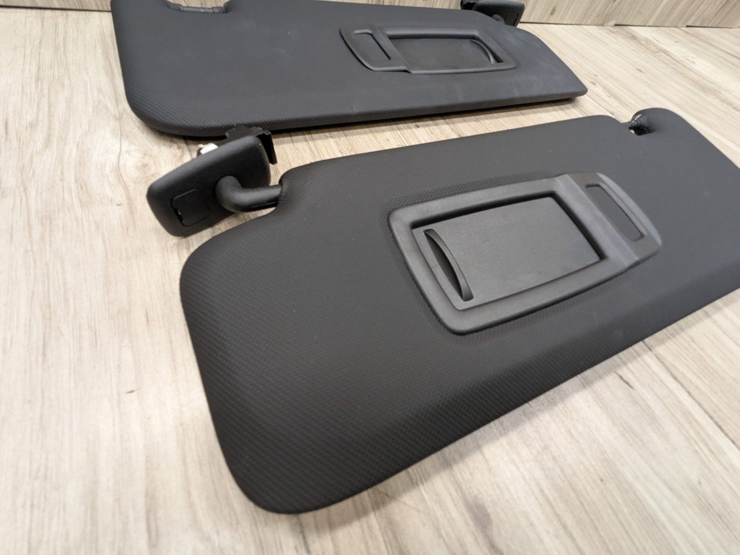 18-24 OEM BMW G01 G02 F97 F98 X3 X4 X3M X4M Left Right Sun Visor SET Black
