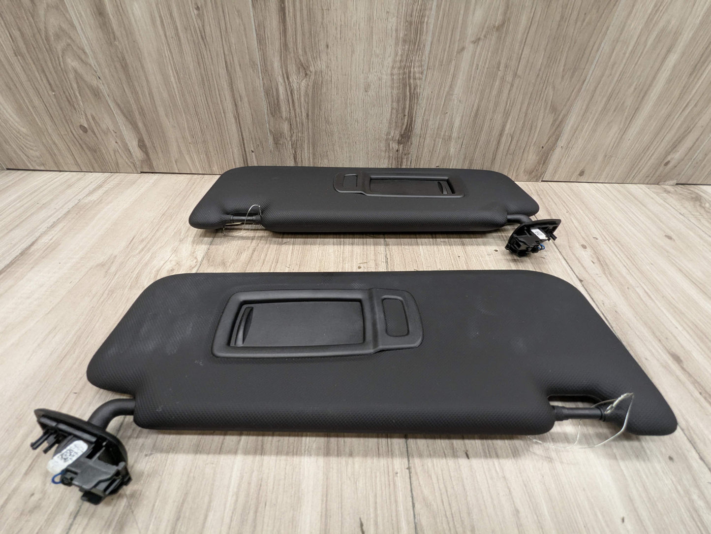 18-24 OEM BMW G01 G02 F97 F98 X3 X4 X3M X4M Left Right Sun Visor SET Black