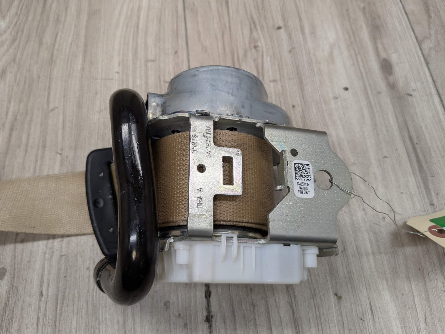 OEM BMW F97 F98 G01 G02 X3 X4 REAR Right Passenger Seat Belt Retractor BEIGE