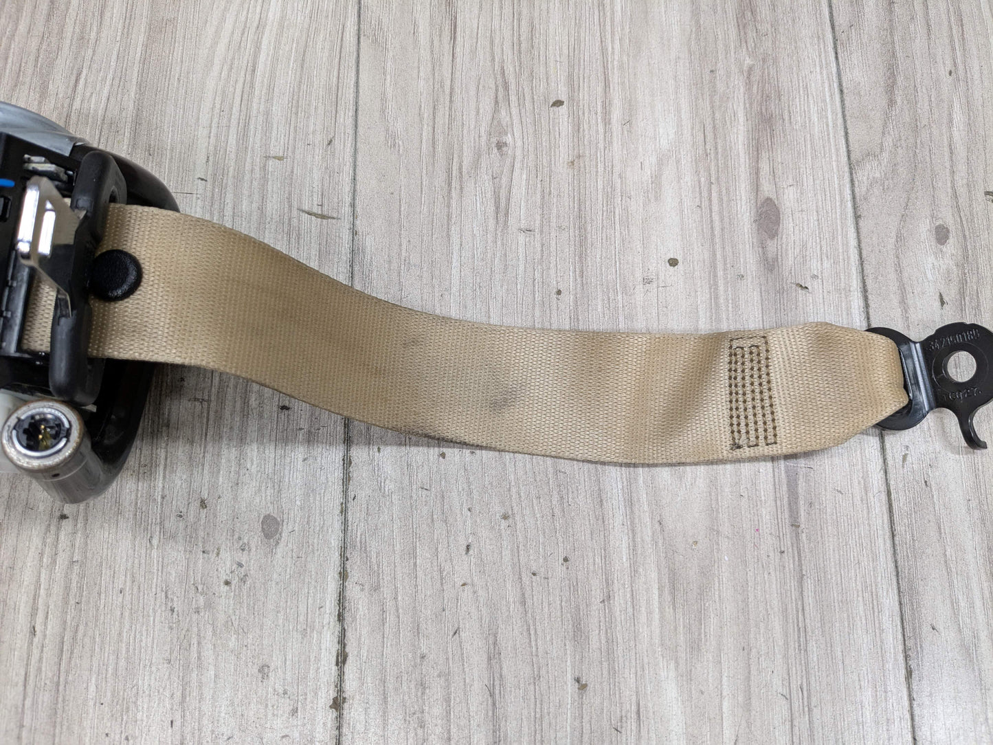 OEM BMW F97 F98 G01 G02 X3 X4 REAR Right Passenger Seat Belt Retractor BEIGE