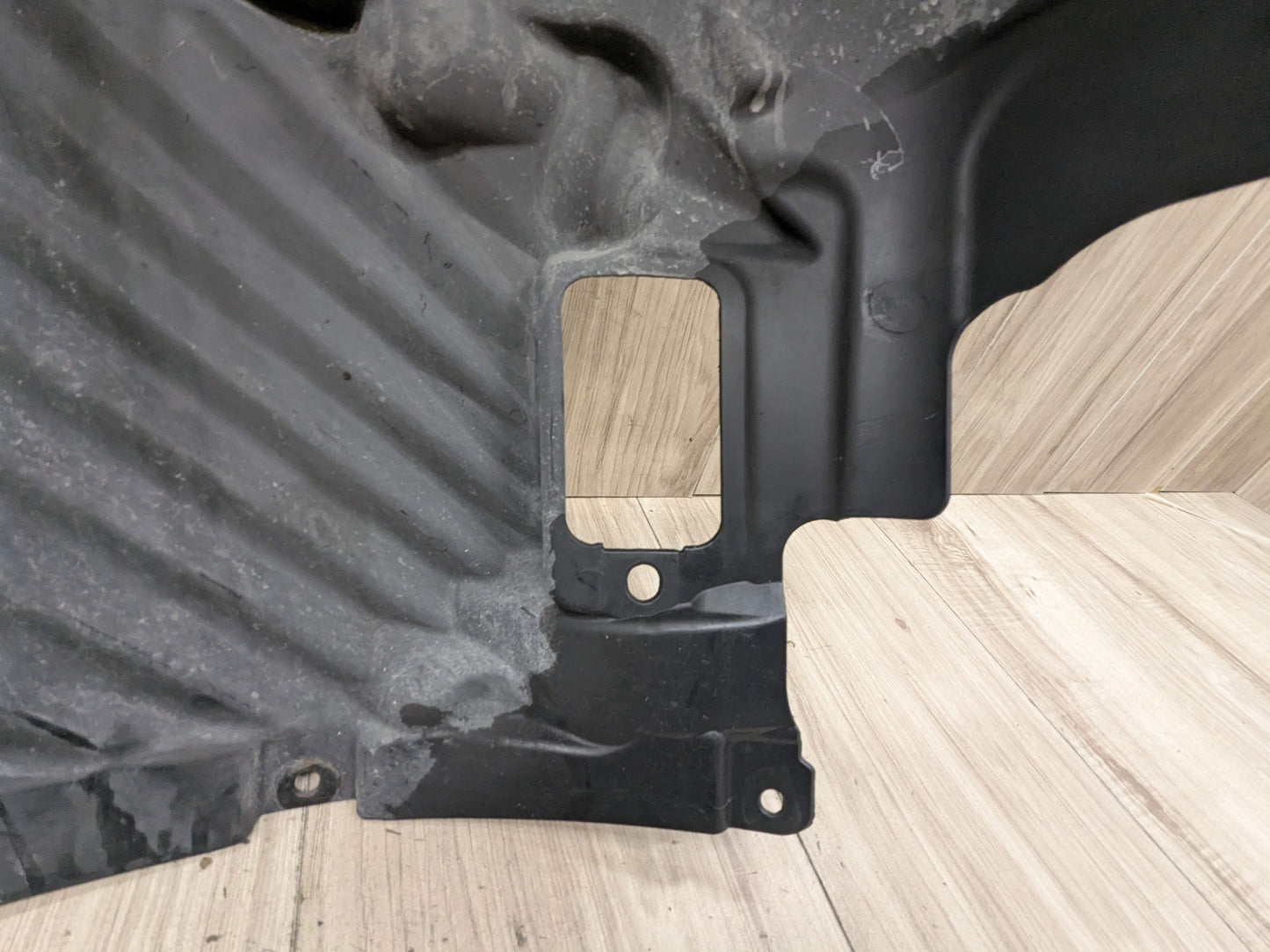 14-20 OEM BMW F32 F33 F36 Left Driver Fender Liner Wheel Splash Shield Frontward