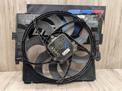OEM BMW F22 F30 F32 F36 Engine N20 N26 N55 Radiator Cooling Auxiliary Fan 600W