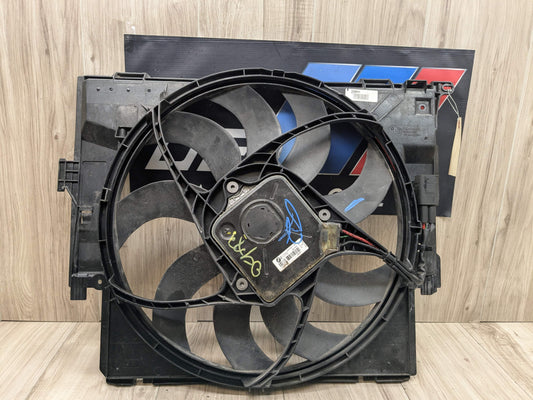 OEM BMW F22 F30 F32 F36 Engine N20 N26 N55 Radiator Cooling Auxiliary Fan 600W