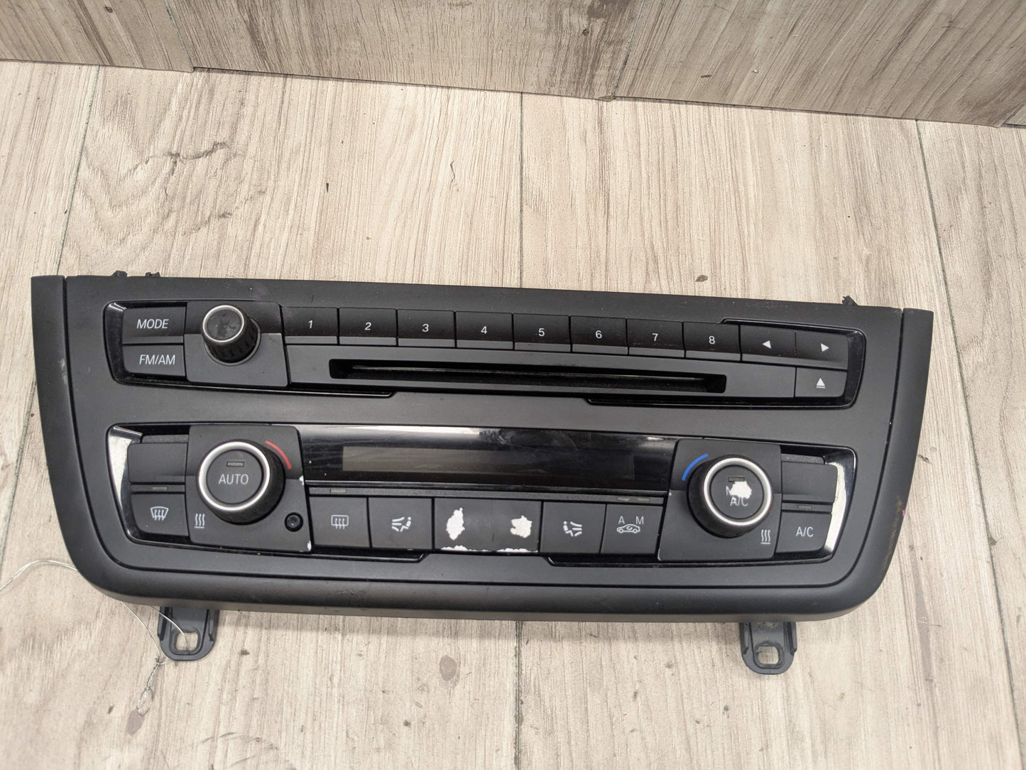 *12-17 OEM BMW F30 F31 F32 F34 AC Heater Control Panel Radio Media Buttons