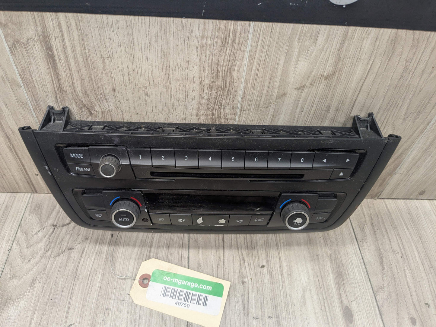 *12-17 OEM BMW F30 F31 F32 F34 AC Heater Control Panel Radio Media Buttons