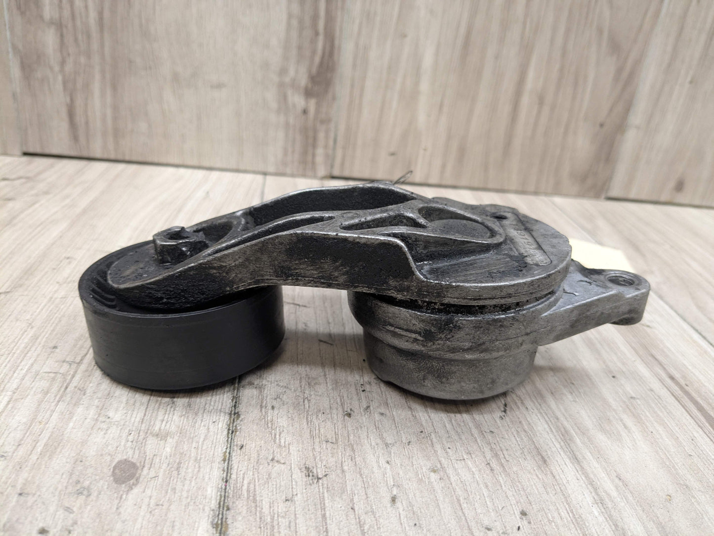 OEM BMW E84 F10 F22 F25 F30 F32 Engine N20 N26 Serpentine Belt Tensioner Pulley