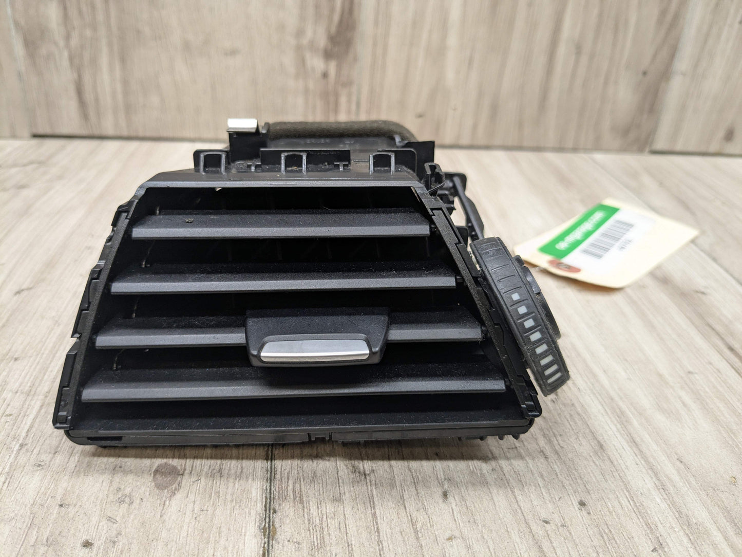 OEM BMW F30 F32 F33 F36 F80 F82 F83 M3 M4 Left Driver Dash AC Air Vent Grille