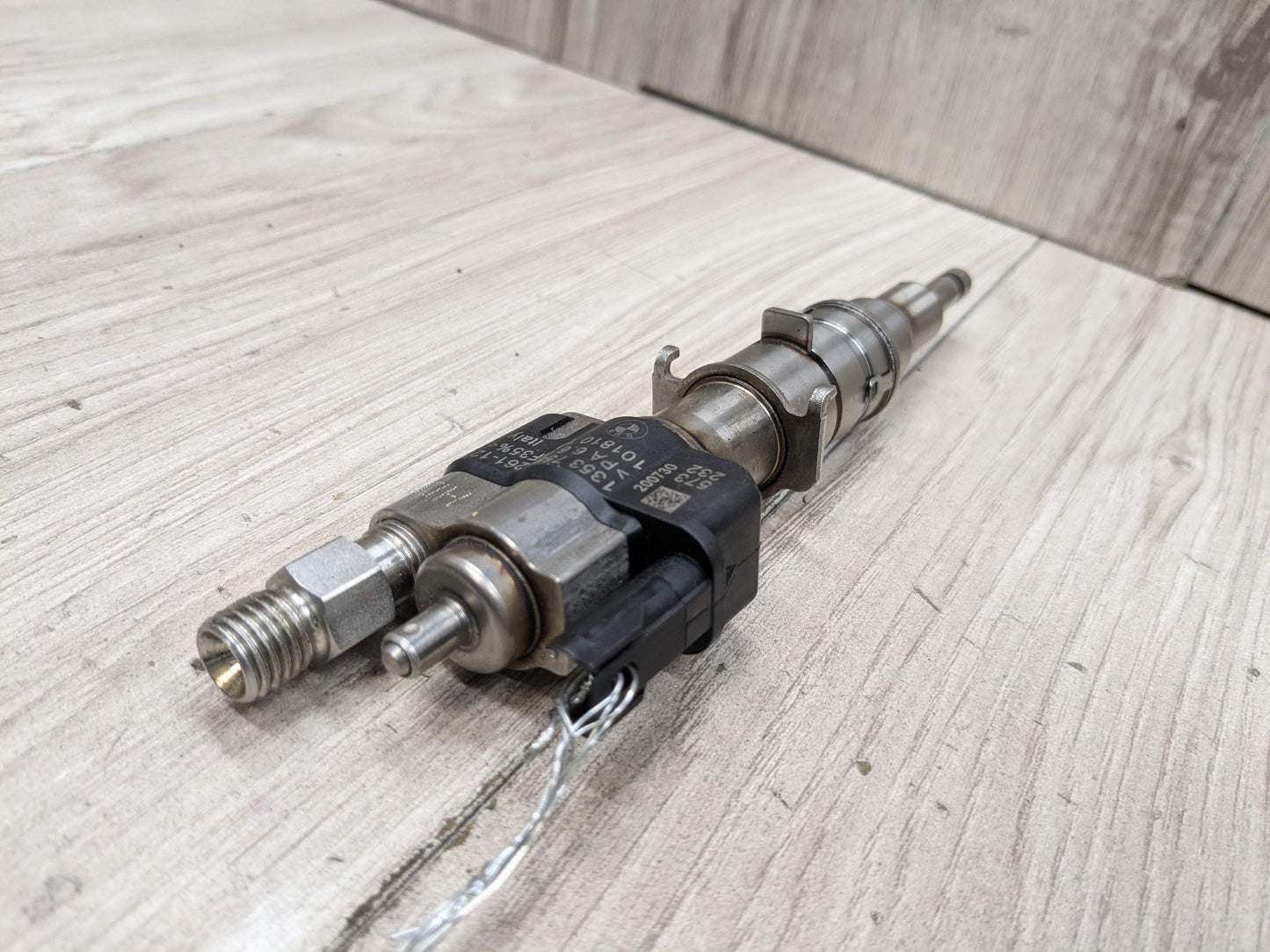 *OEM BMW E90 E92 F02 F10 F12 Engine N54 N63 High Pressure Fuel Injector INDEX 12