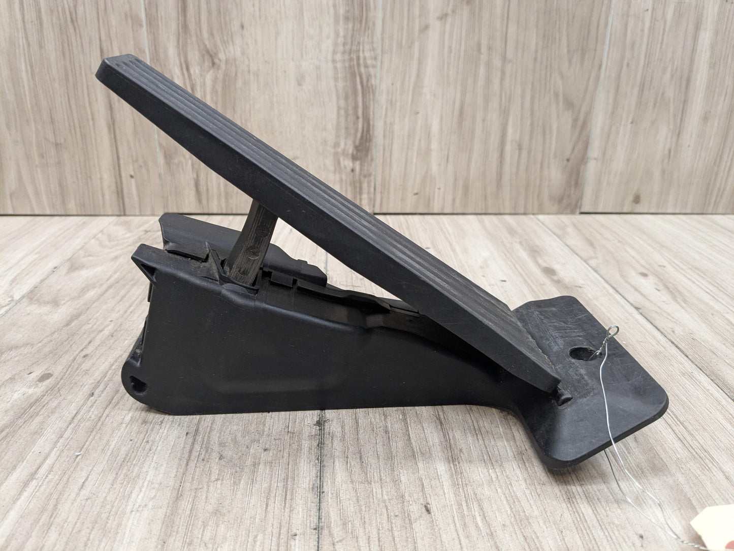 OEM BMW F15 F22 F25 F30 F36 F80 G01 G05 G20 X3 X5 Accelerator Throttle Gas Pedal