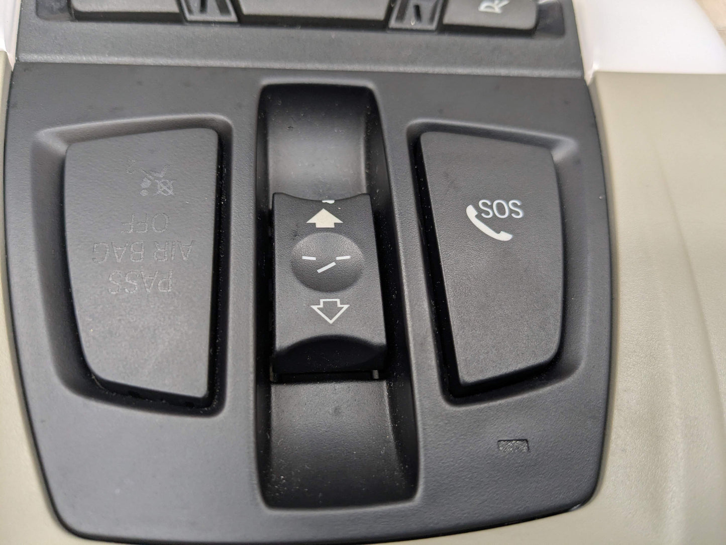 OEM BMW F22 F30 F32 F36 F80 F82 M4 Headliner Roof Console Dome Light SOS Switch