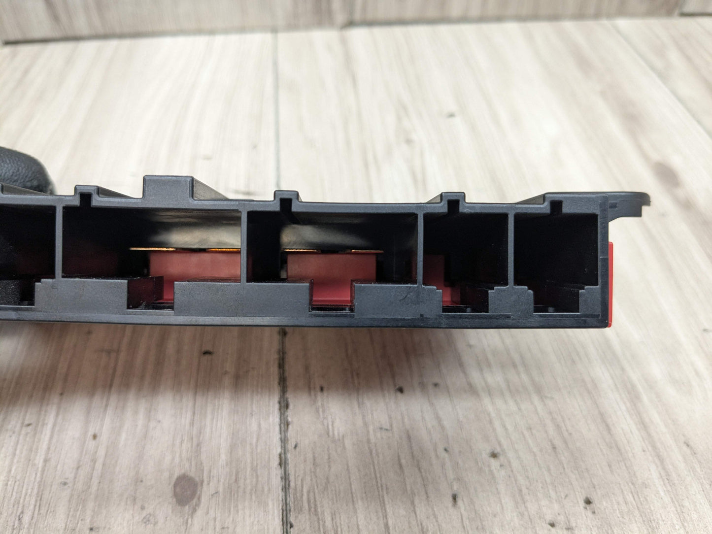 OEM BMW F22 F30 F32 F36 F80 F82 Positive Battery Distributor B+ Power Fuse Box