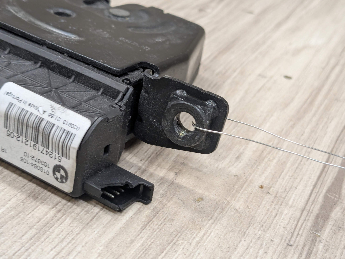 OEM BMW F06 F10 F13 F30 F32 F80 F82 Rear Trunk Lid Latch Lock Opener Actuator
