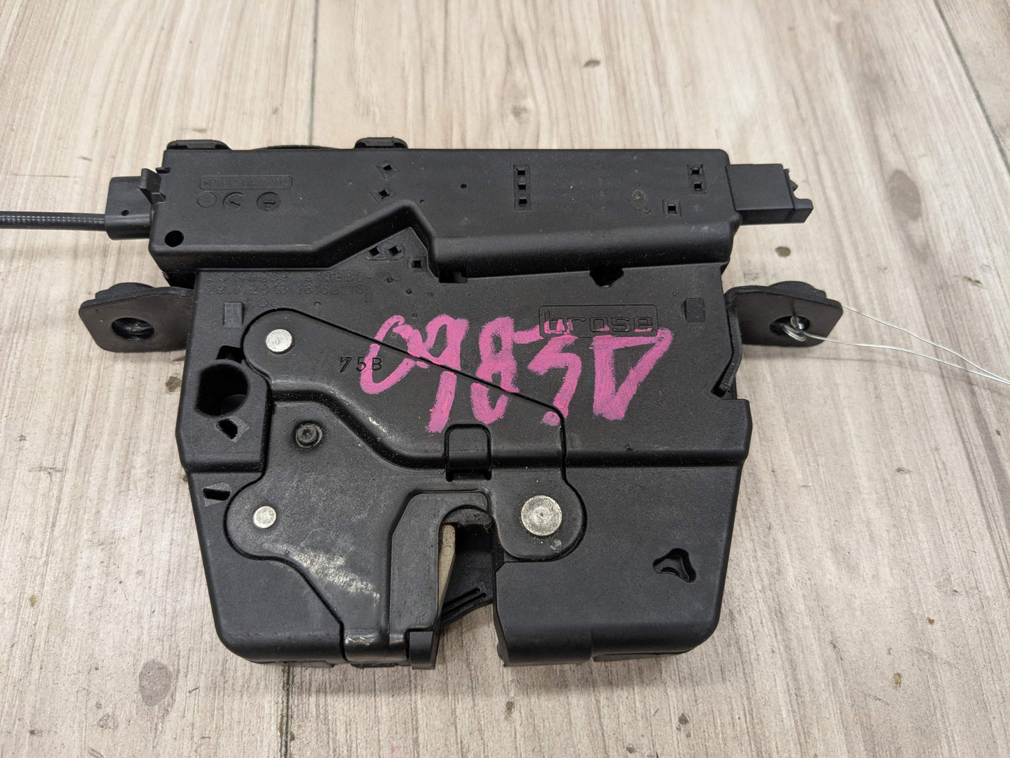 OEM BMW F06 F10 F13 F30 F32 F80 F82 Rear Trunk Lid Latch Lock Opener Actuator