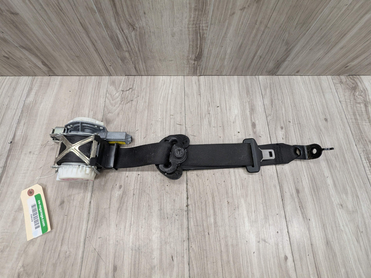 14-20 OEM BMW F22 F32 F82 M4 430 440 Front Left Driver Seatbelt Retractor Black