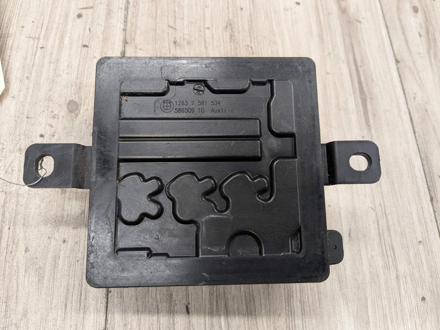 OEM BMW F10 F15 F22 F23 F30 F32 F33 F36 Integrated Power Supply Control Module