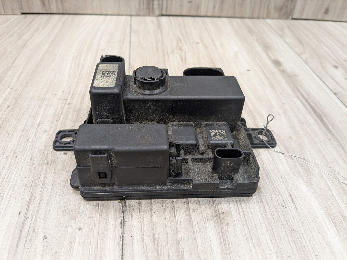 OEM BMW F10 F15 F22 F23 F30 F32 F33 F36 Integrated Power Supply Control Module