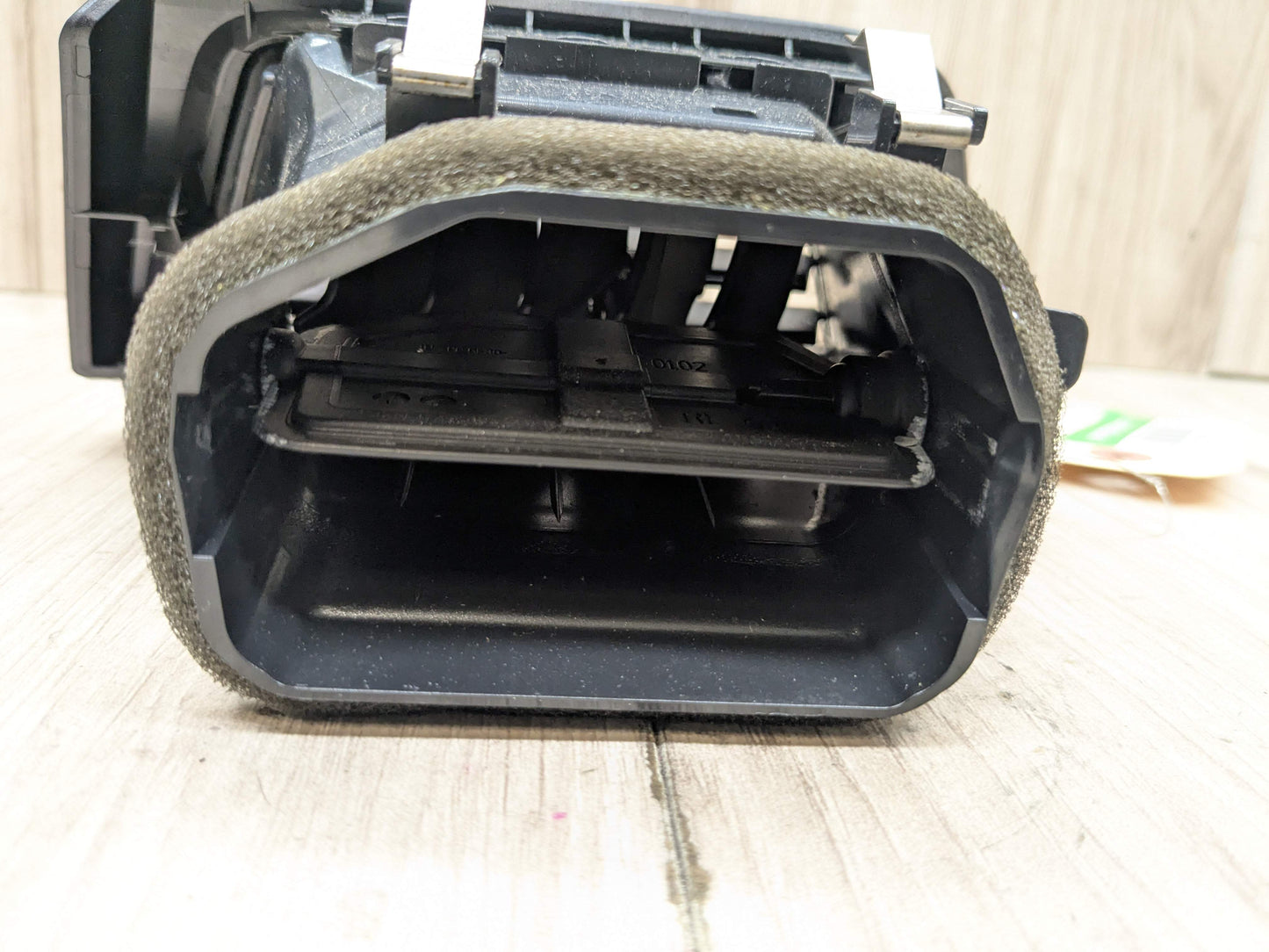 OEM BMW F30 F32 F33 F36 F80 F82 M3 M4 Right Passenger Air AC Vent Dash Grille