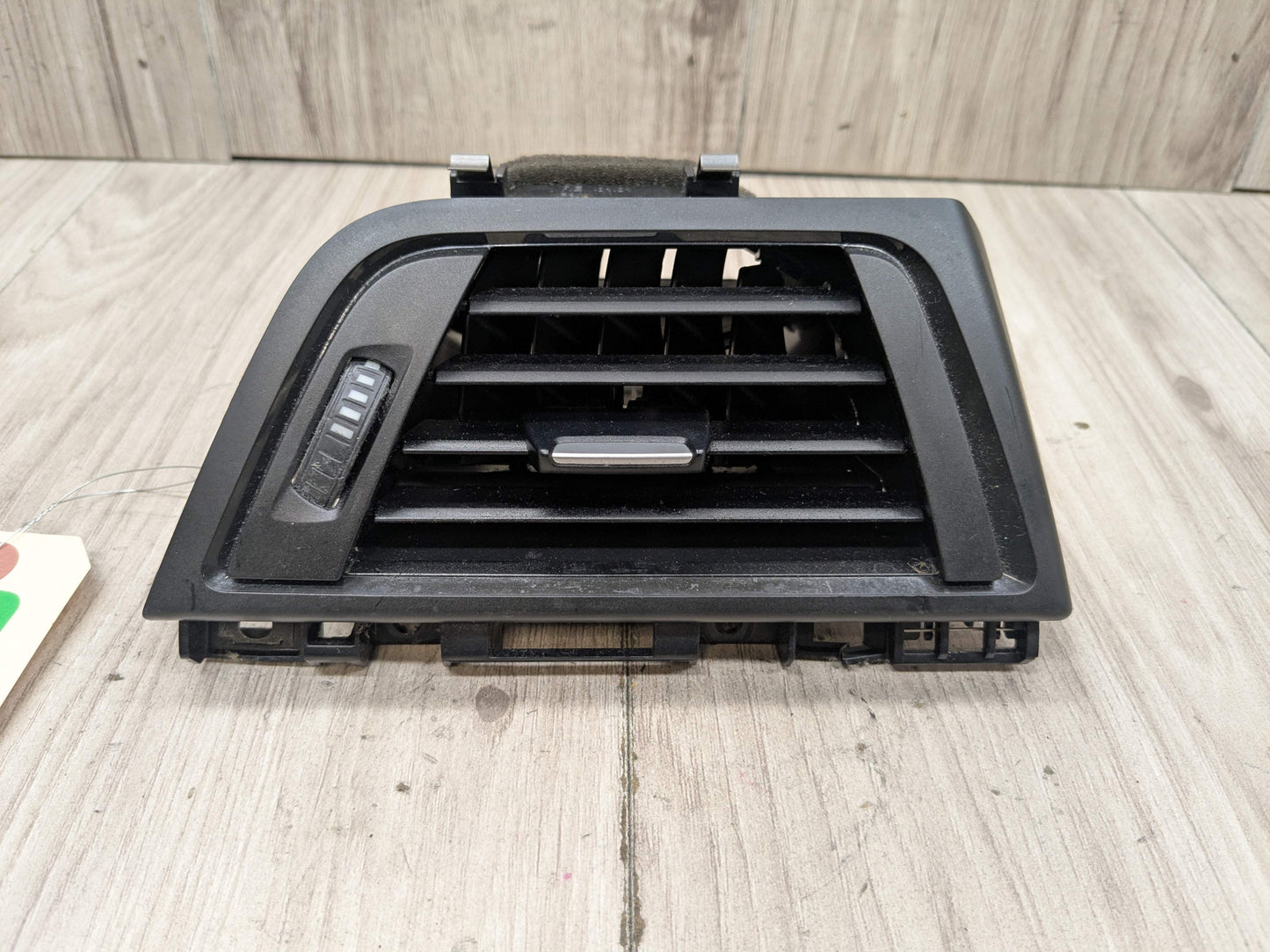 OEM BMW F30 F32 F33 F36 F80 F82 M3 M4 Right Passenger Air AC Vent Dash Grille