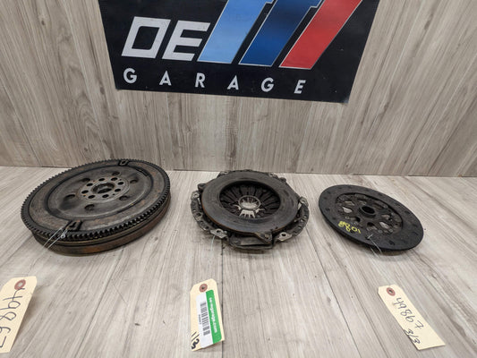 OEM BMW E46 E60 E85 Z4 MANUAL Engine M54 Flywheel Clutch Complete D=228MM