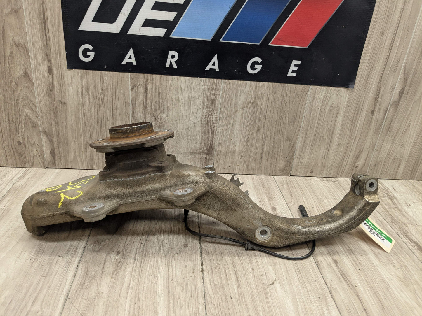 OEM BMW E70 F15 F16 X5 X6 Front Left Driver Spindle Hub Carrier Knuckle Bearing