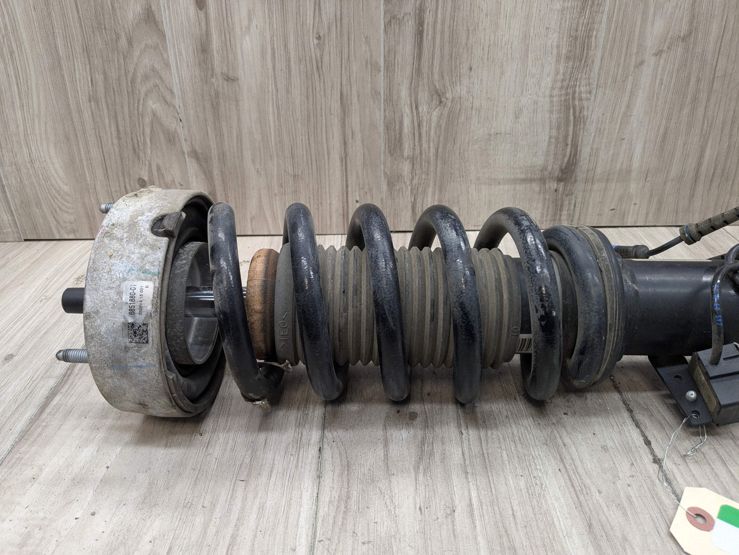 OEM BMW F15 F16 X5 X6 Front Right Passenger Spring Strut Shock Absorber VDC