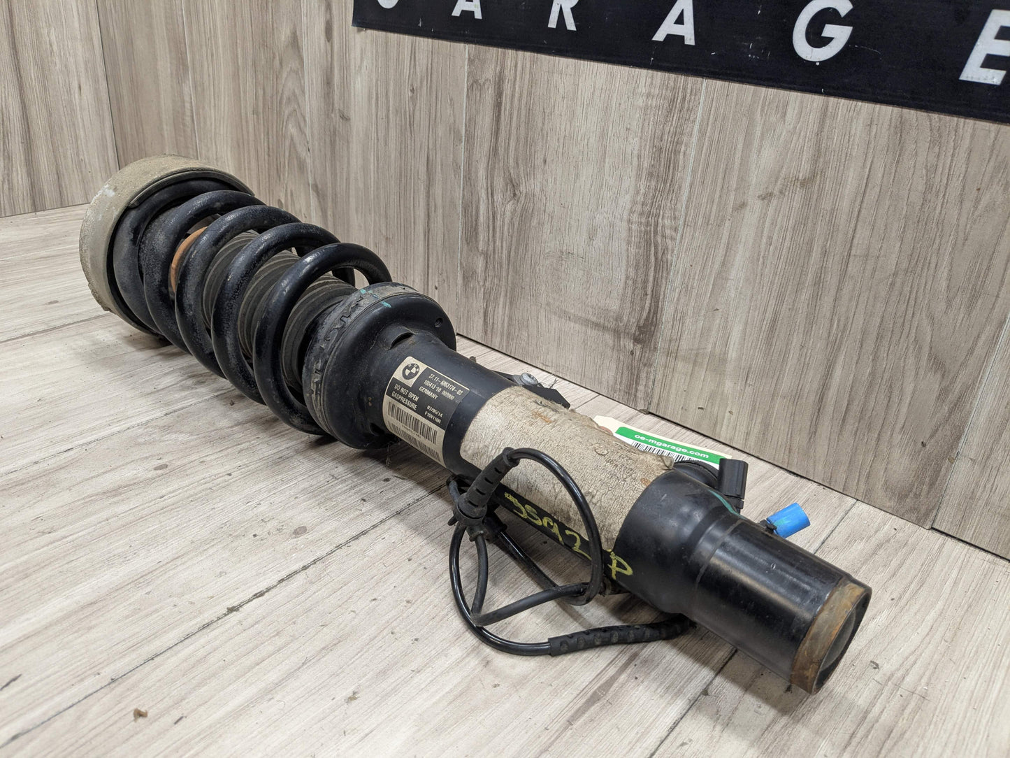 OEM BMW F15 F16 X5 X6 Front Right Passenger Spring Strut Shock Absorber VDC