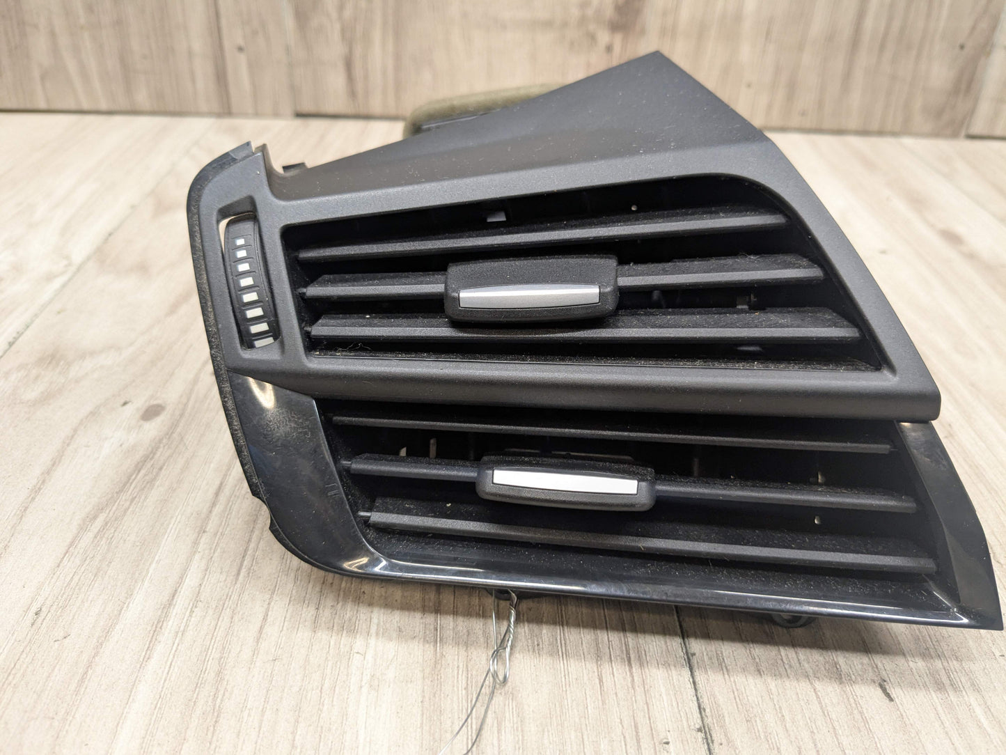 14-19 OEM BMW F15 F16 F85 F86 X5 X6 X5M X6M Left Driver Dash AC Air Vent Grille